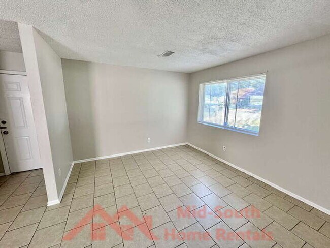 Foto del edificio - 4579 Buffer Dr