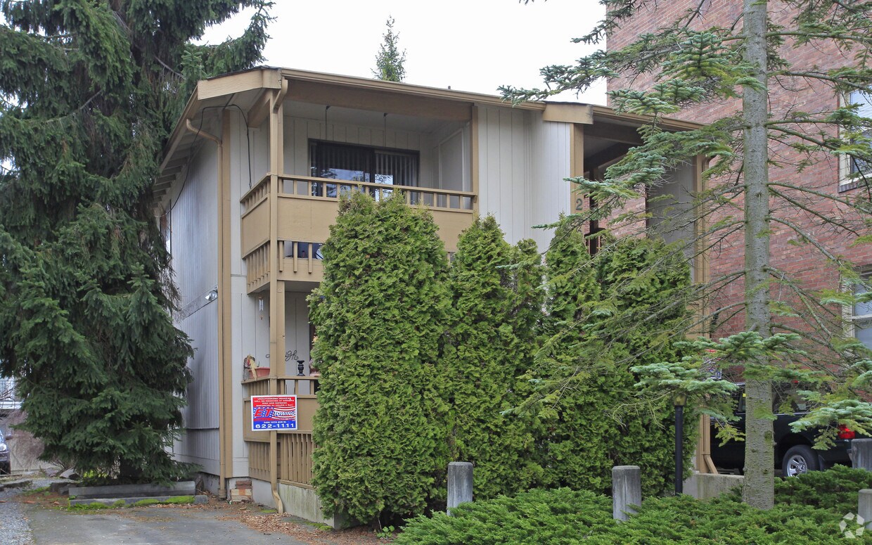Foto del edificio - 210 17th Ave E