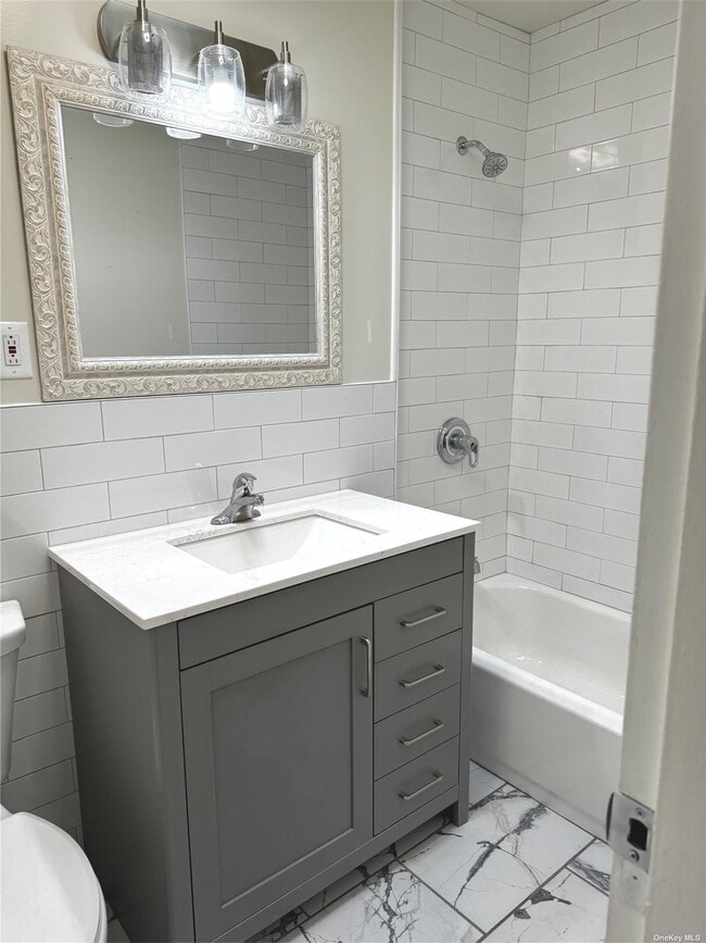 Building Photo - 1188 E 55th St