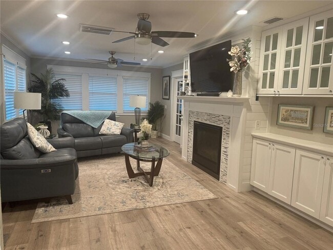 Building Photo - 7504 Grand Blvd