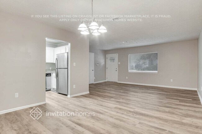 Foto del edificio - 1728 W Austin Rd