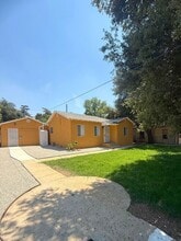 Building Photo - 1014 Beaumont Ave