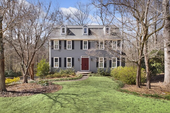 Foto del edificio - East cobb home! Great schools! Come check ...