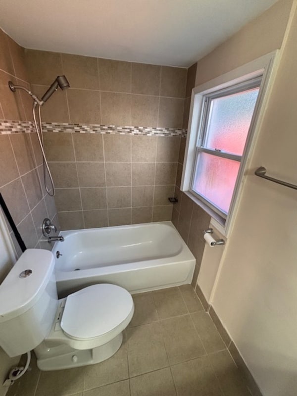 Building Photo - 35807 Schley Ave