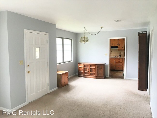 Building Photo - 2 br, 1 bath House - 4405 Clifton Road