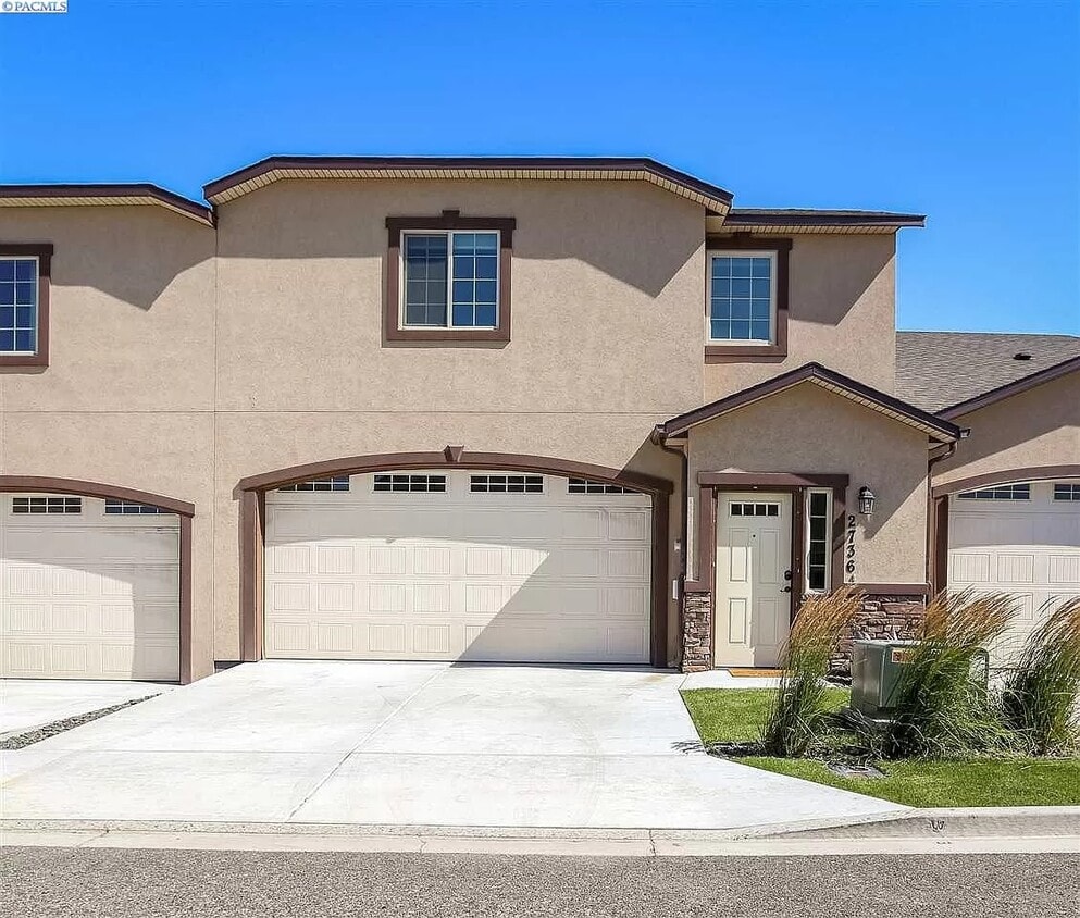 2736 S Dennis Pl, Kennewick, WA 99337 Townhome Rentals in Kennewick