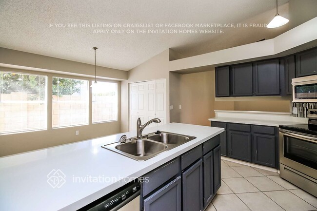 Foto del edificio - 2706 W Highland St