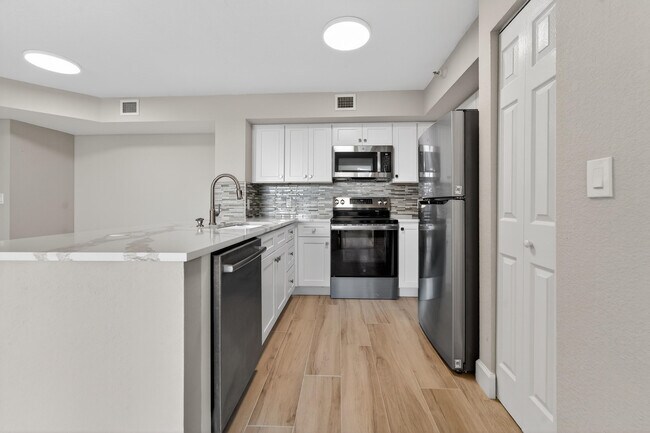 Foto del edificio - 167 Yacht Club Way