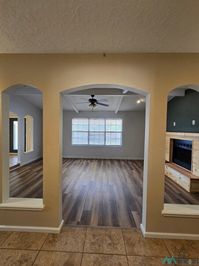 Building Photo - 2116 Circlewood Pl