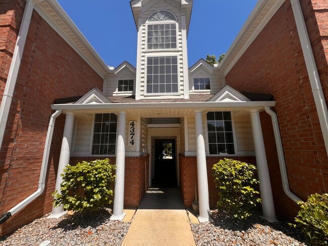 Building Photo - Beautiful, 1st Floor Unfurnished,  Bedroom Condo at Riverwoods in Murrells Inlet!
