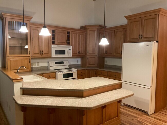Building Photo - 4418 Manistee Dr