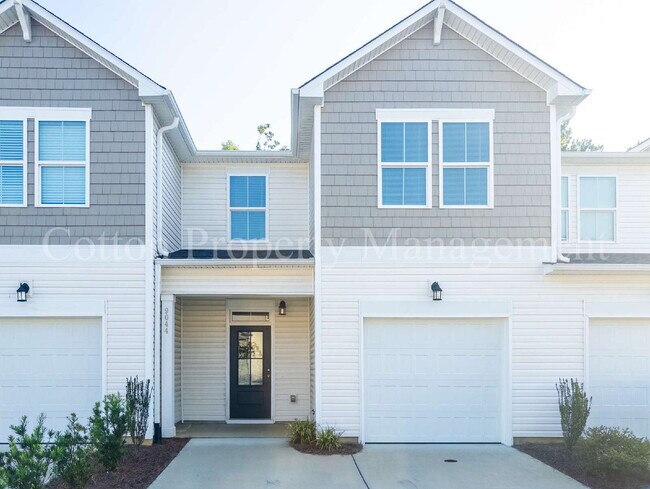 Foto del edificio - 9044 Laurel Bay Ln