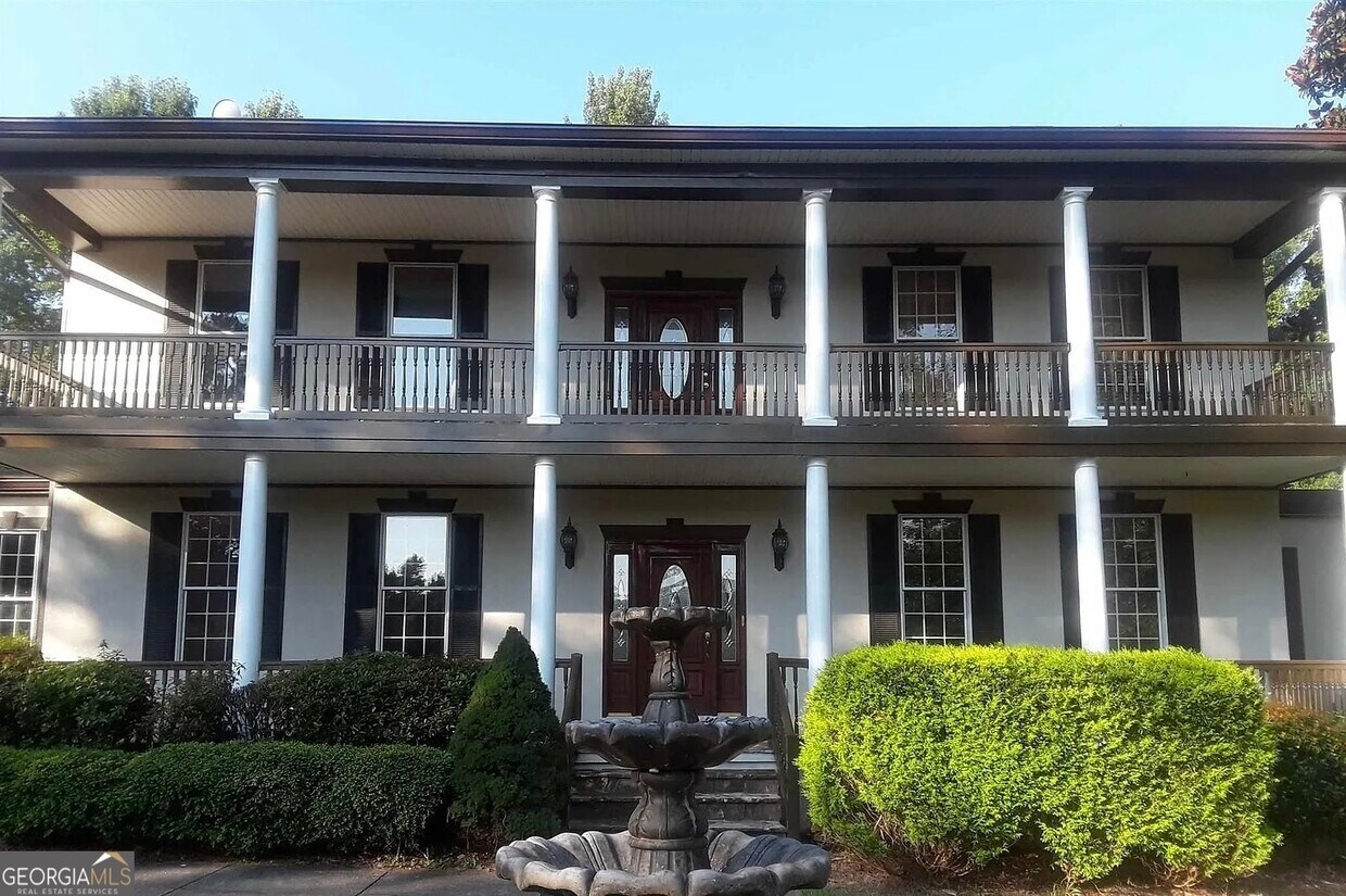 Primary Photo - 612 Graystone Ct