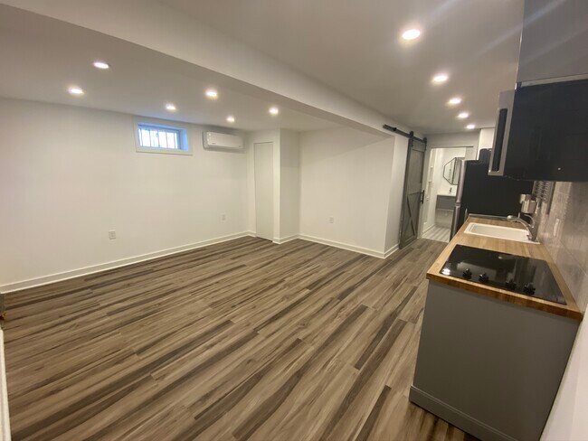 Foto del edificio - 3013 7th St NE