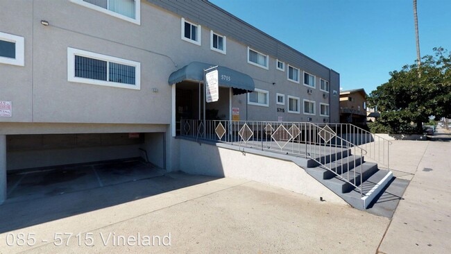 Building Photo - 5715 Vineland Ave