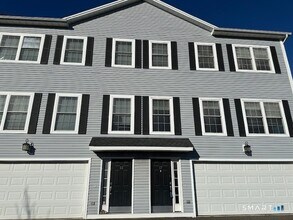 Building Photo - 17 Vermont Ave