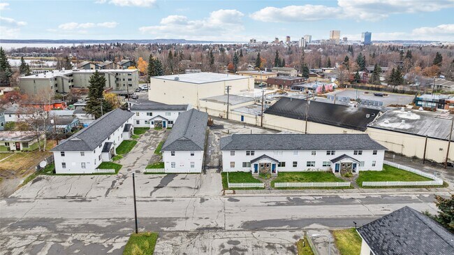 Foto del edificio - 1303 W 23rd Ave