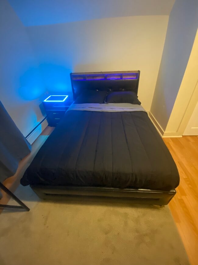 Building Photo - Jay Apartments