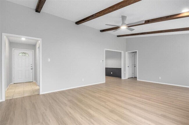 Building Photo - 5803 Lewood Dr