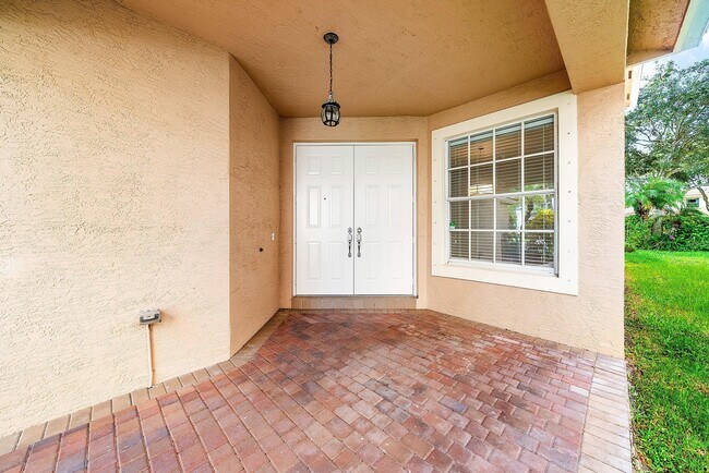 Foto del edificio - 8845 Sandy Crest Ln