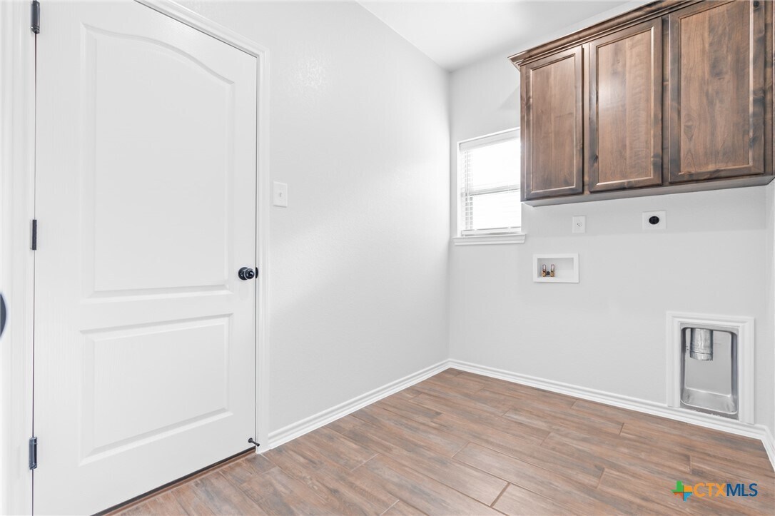 Foto principal - 805 Dred Roger Circle