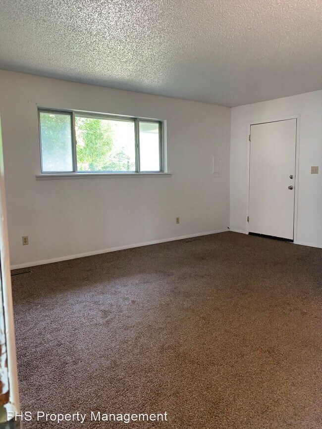 Building Photo - 1 br, 1 bath House - 727 N Rogers Unit B
