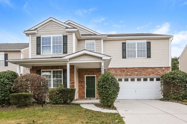 Building Photo - 2022 Savannah Hills Dr