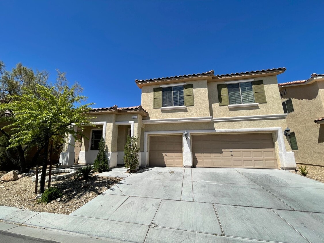 ***LARGE 4 BEDROOM IN NEVADA TRAILS**** House Rental in Las Vegas, NV