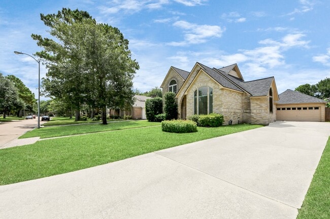 Foto del edificio - 10503 Great Plains Ln