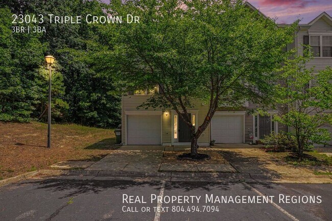 Building Photo - 23043 Triple Crown Dr