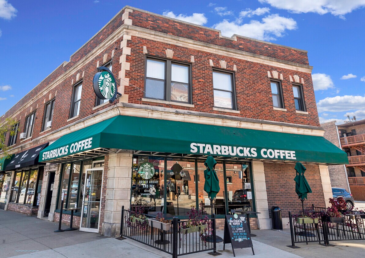 Foto principal - 3358 N Broadway St
