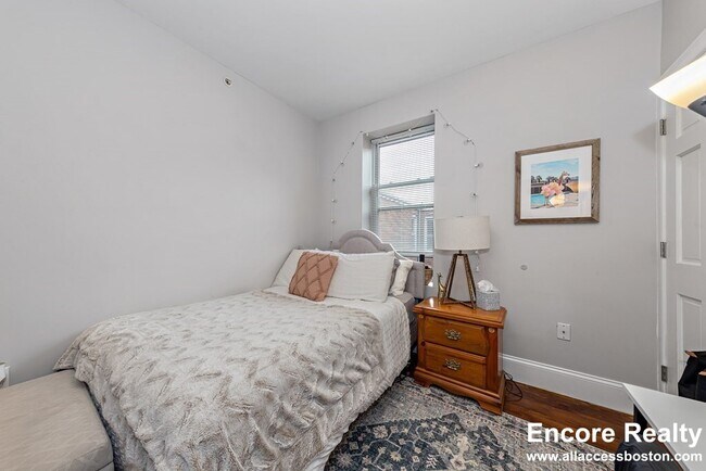 Foto del edificio - 16 Sewall St