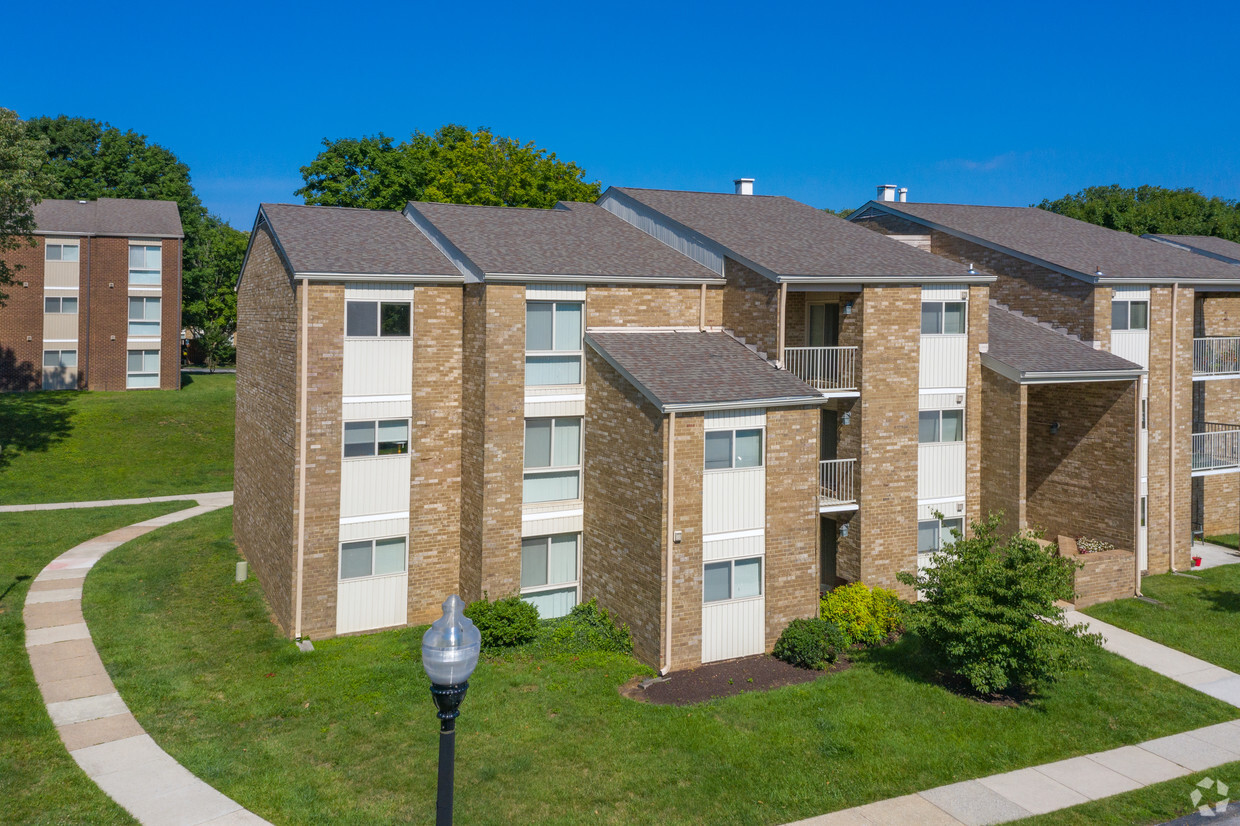 Top Field Apartment Homes - Cockeysville, MD | Apartments.com