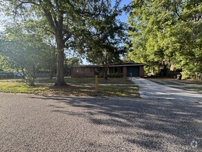 Building Photo - 7525 Sharbeth Dr S