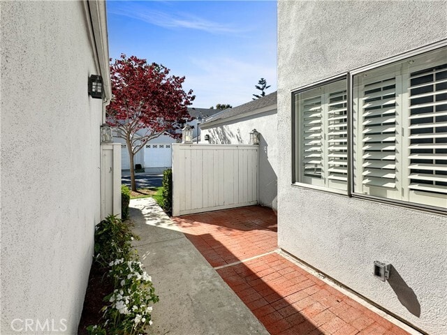 Foto del edificio - 24412 Lantern Hill Dr