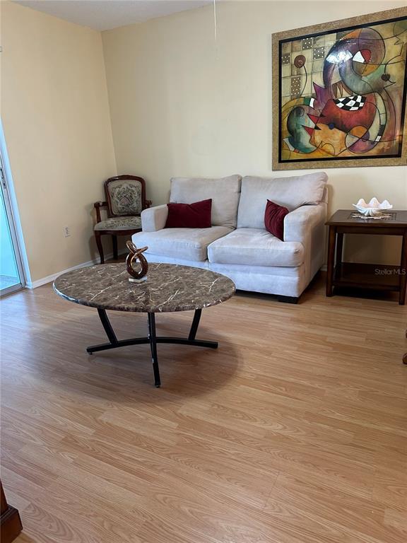 Foto del edificio - 102 Capri Isles Blvd