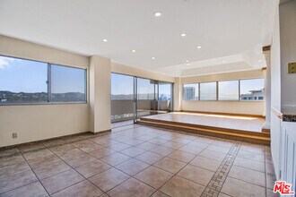 Building Photo - 10701 Wilshire Blvd
