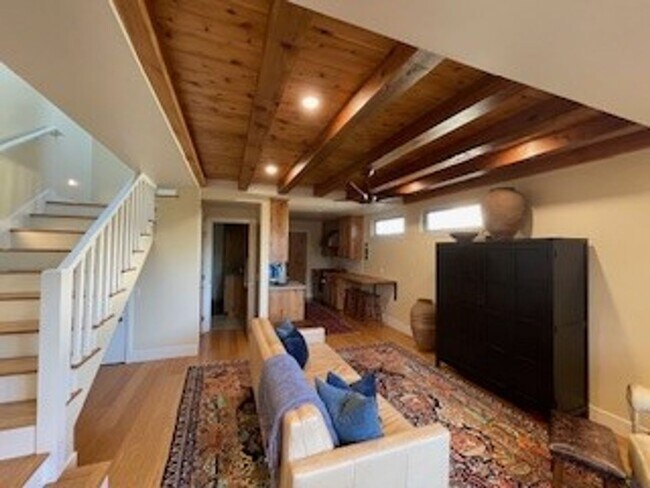Foto del edificio - 481 Hillview St
