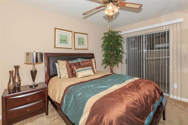 Foto del edificio - 8110 Creekbend Dr