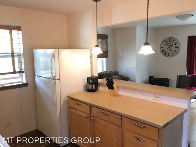 Building Photo - 1 br, 1 bath House - 1237 Kennett Ave #203