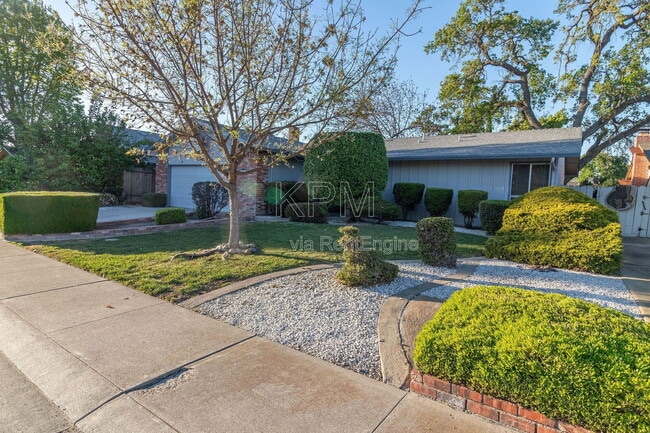 Building Photo - 1217 Aberdeen Ave