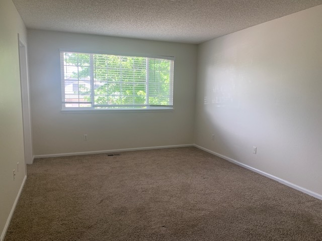 Building Photo - 4952 Tarcoola Ln