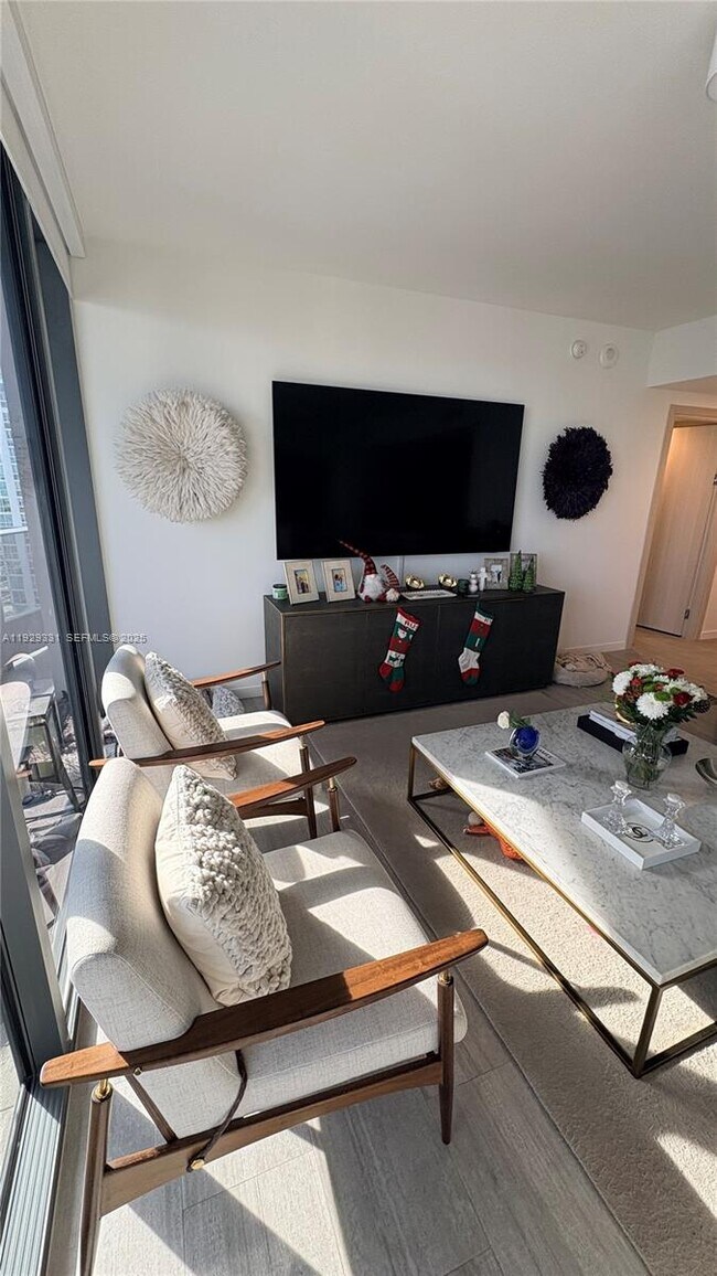 Foto del edificio - 1000 Brickell Plaza