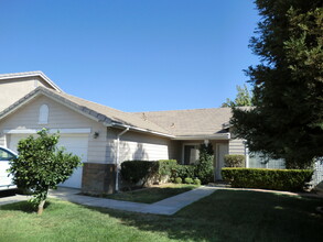 Building Photo - 4911 Shadow Stone St