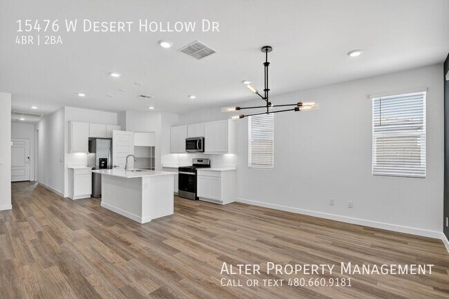 Foto del edificio - 15476 W Desert Hollow Dr