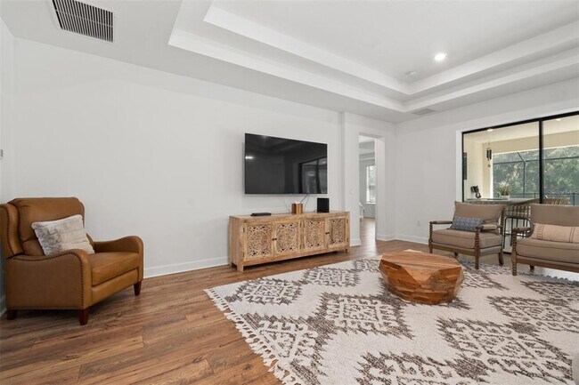 Building Photo - 10203 Milky Way Cir