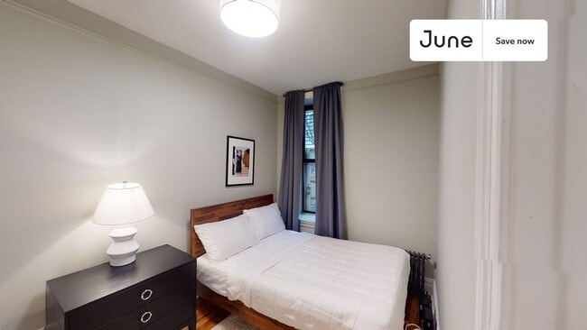 Photo - 15 W 107th St Apartment