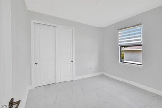 Building Photo - 430-432 Bell Blvd