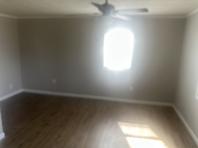 Foto del edificio - 1207 Chalet Ave