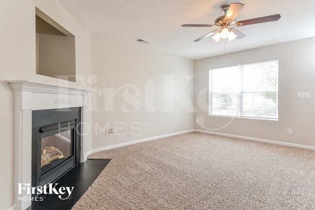 Foto del edificio - 3902 Edgewood Terrace Rd